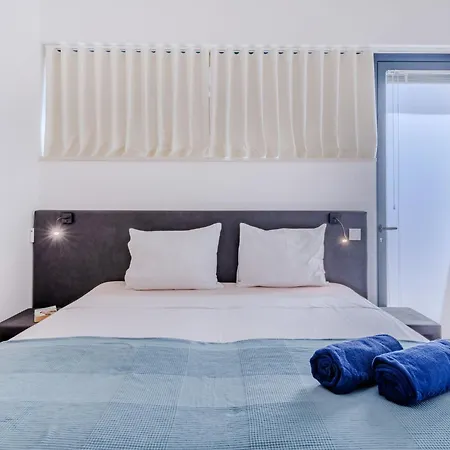 Sunny Hill-6 By Interhome *